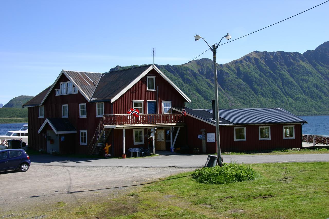 Toftenes Sjohuscamping Alsvåg エクステリア 写真